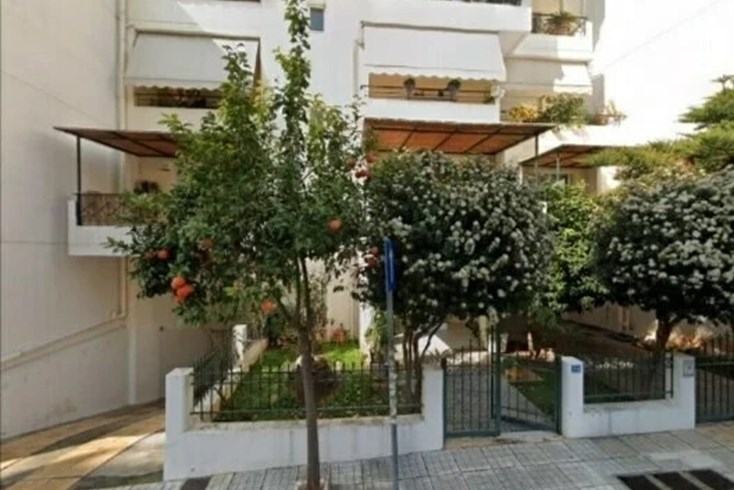 Realty photo 2