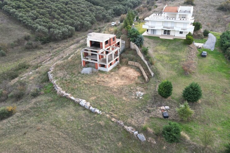 Realty photo 2