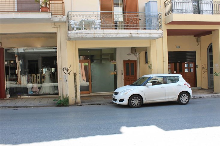 Realty photo 2