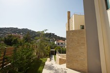 Property 557 photo 7