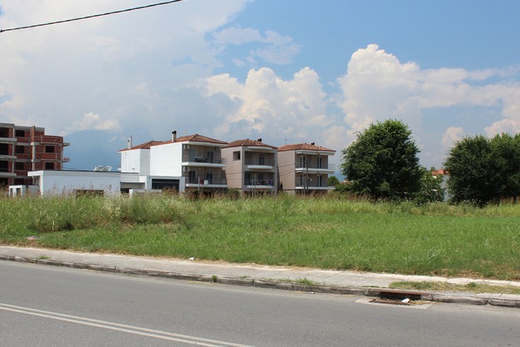 Realty photo 2
