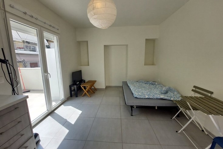 Realty photo 2
