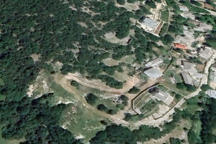 Realty photo 2