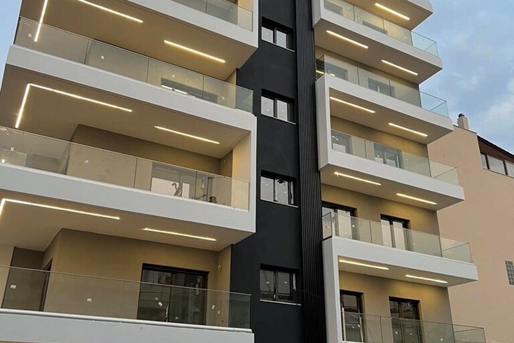 Realty photo 2
