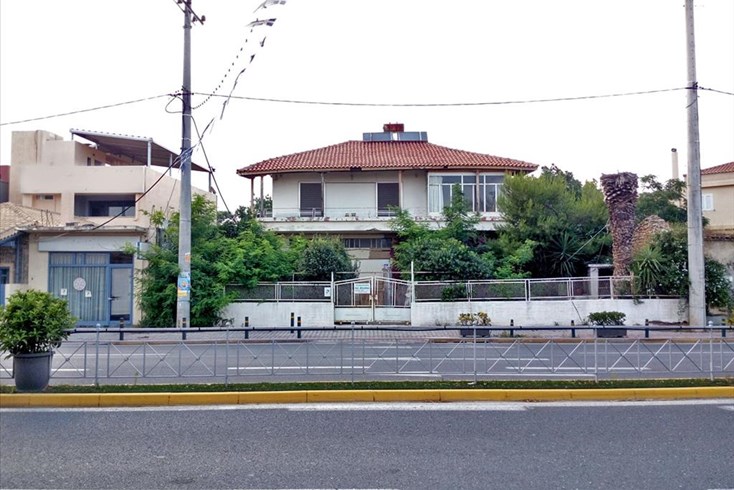 Realty photo 1