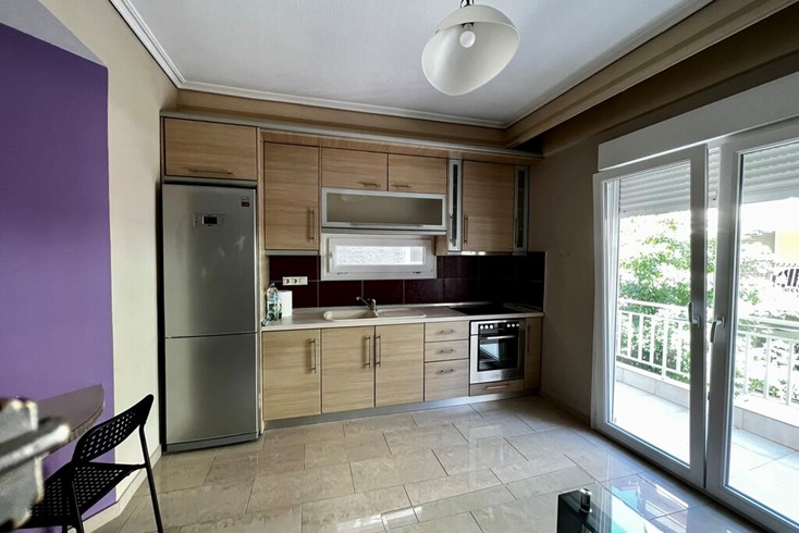 Realty photo 2