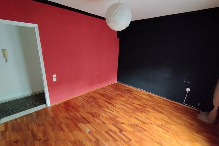 Realty photo 3