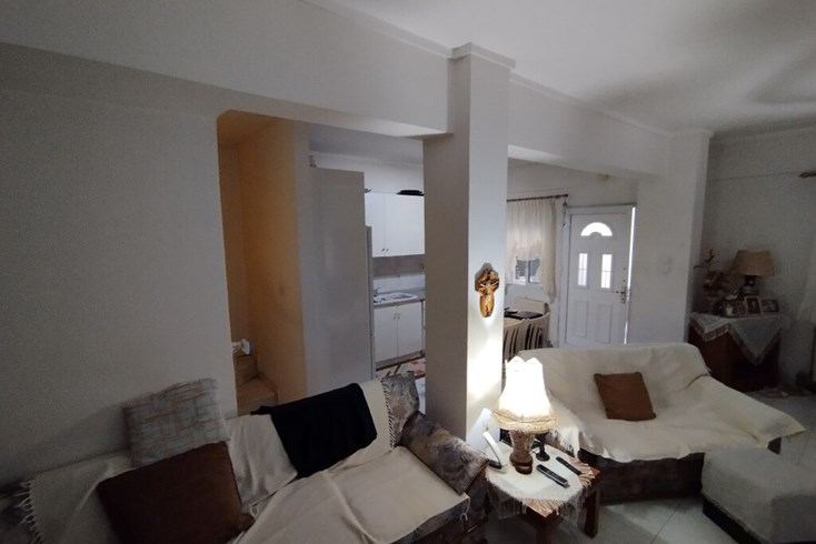 Realty photo 3