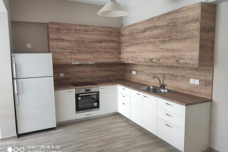 Realty photo 1