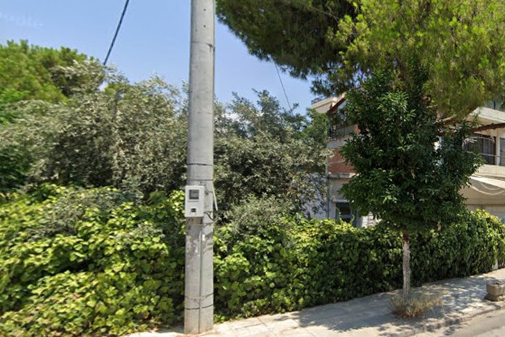 Realty photo 2