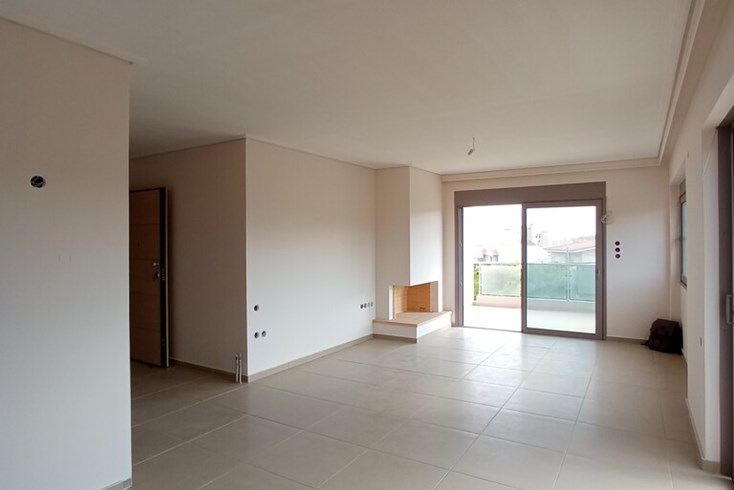 Realty photo 1