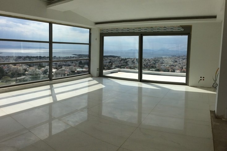 Realty photo 1