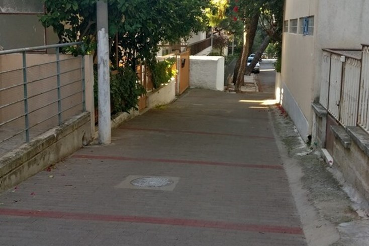 Realty photo 3