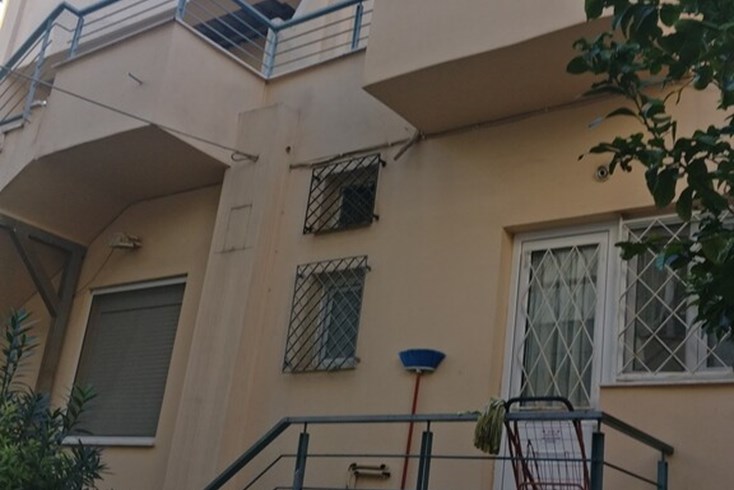 Realty photo 2