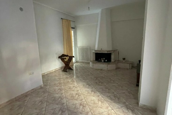 Realty photo 3