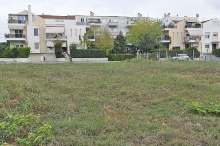 Realty photo 2