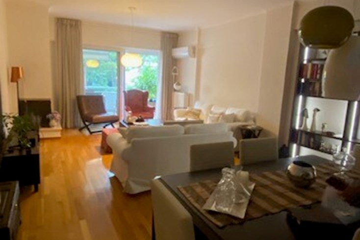 Realty photo 3