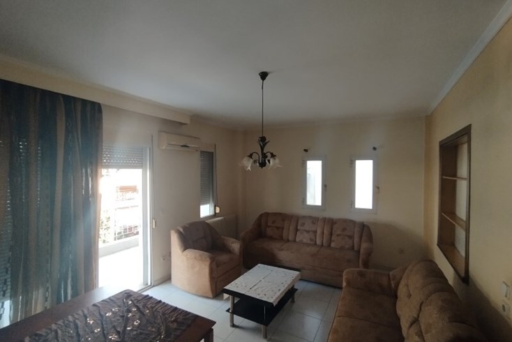 Realty photo 2
