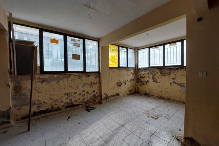 Realty photo 2