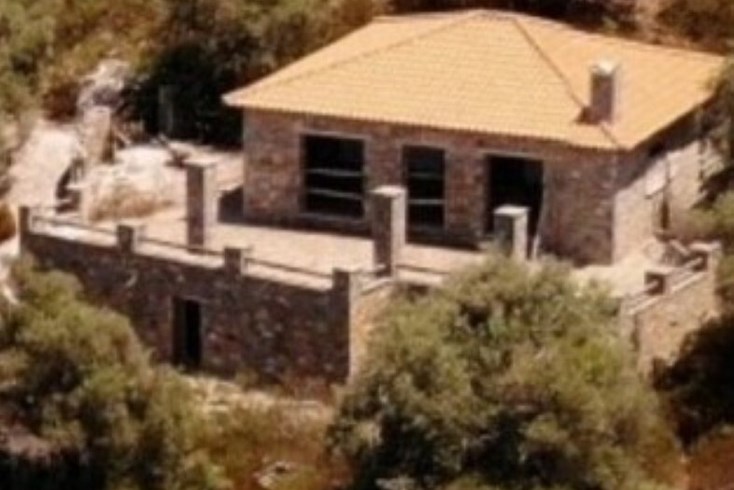 Realty photo 2