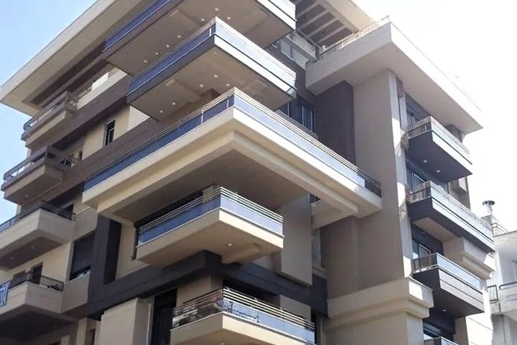 Realty photo 2