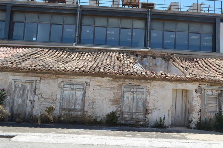 Realty photo 3