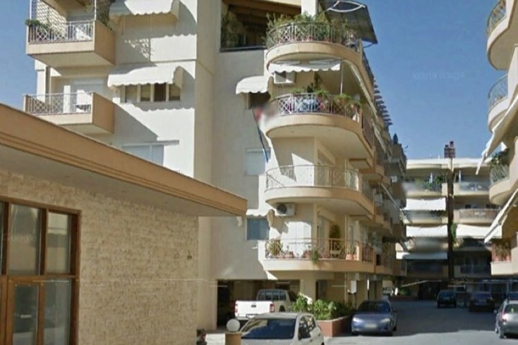 Realty photo 2