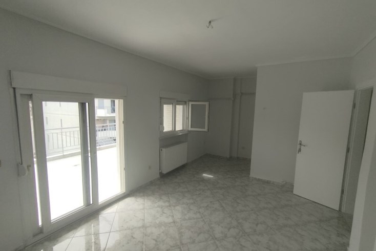 Realty photo 3