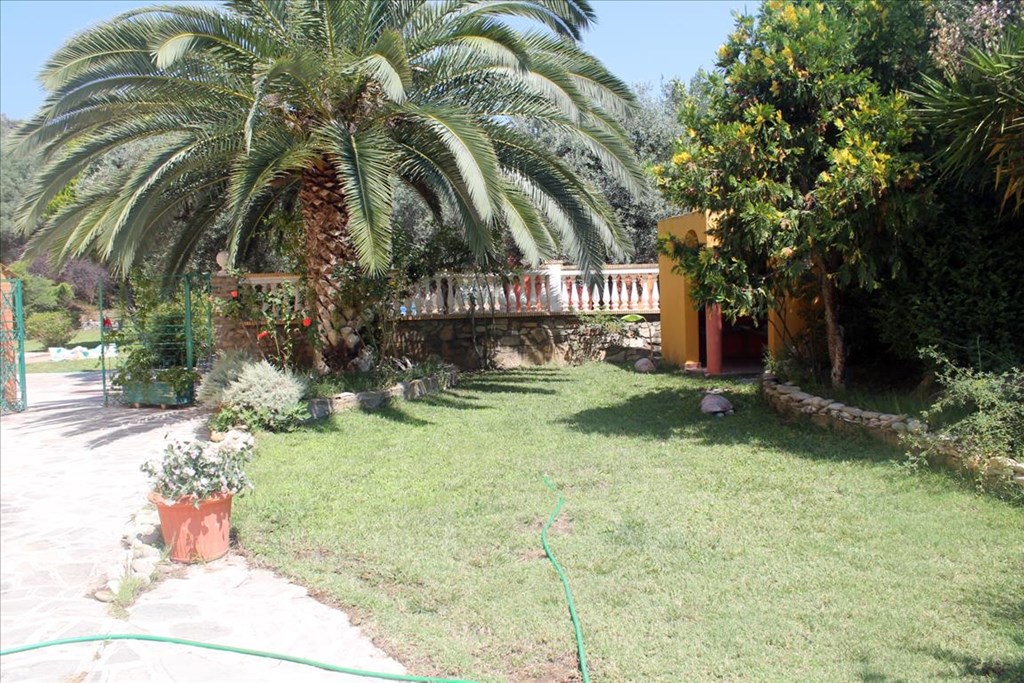 For Sale - Detached house 100 m² in Sithonia, Chalkidiki