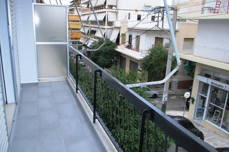 Realty photo 1