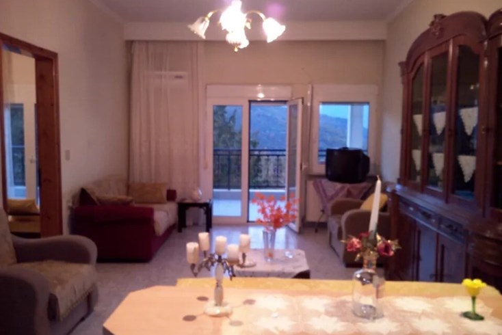 Realty photo 2