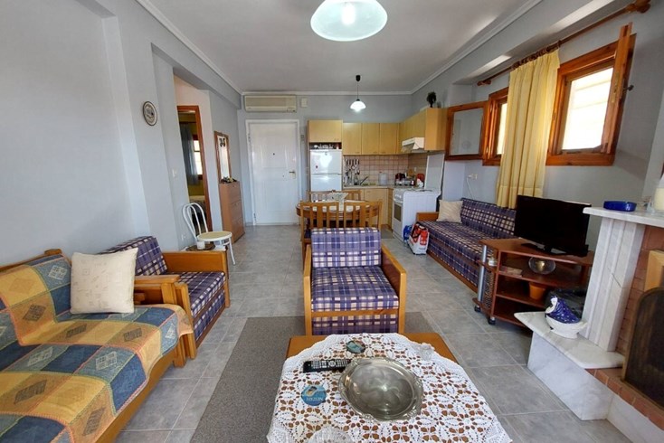 Realty photo 2
