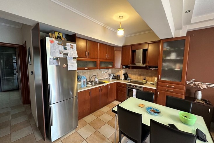 Realty photo 3