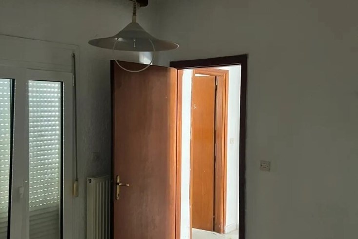 Realty photo 3