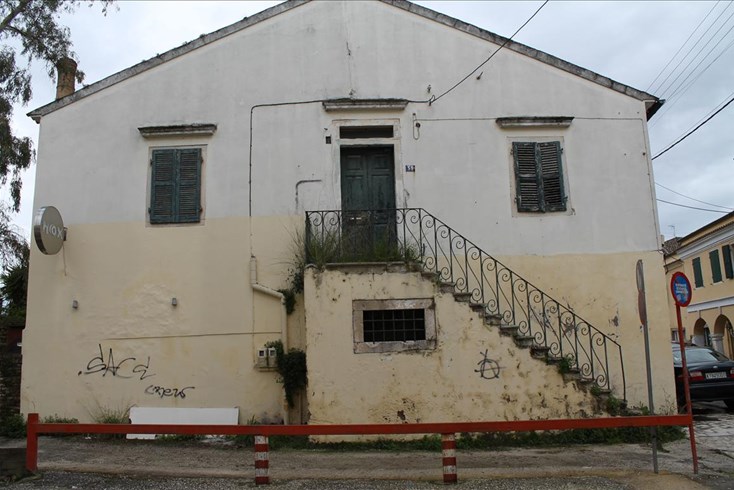 Realty photo 2