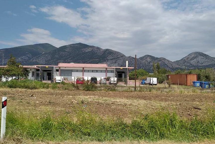 Realty photo 2