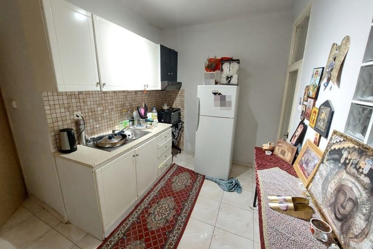Realty photo 2