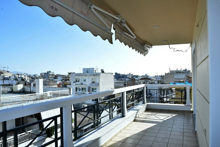 Realty photo 1