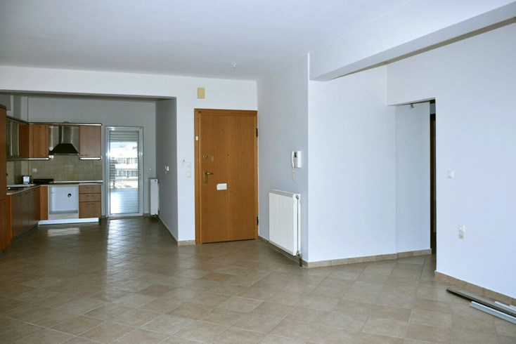 Realty photo 3