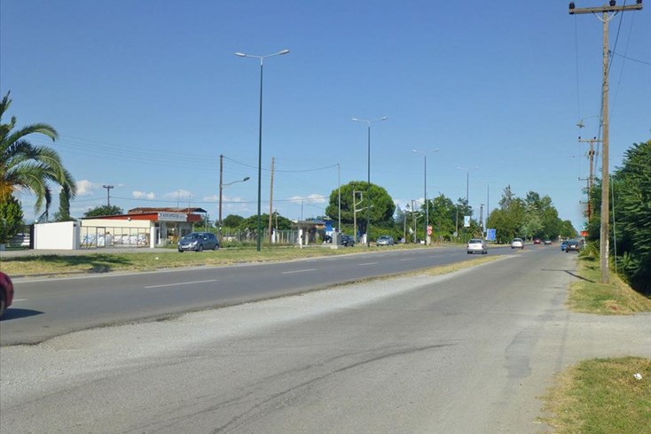 Realty photo 1