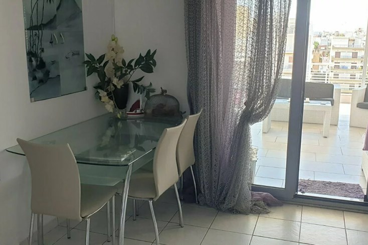 Realty photo 2