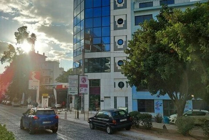Realty photo 2
