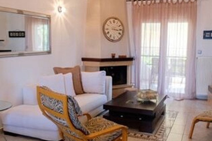 Realty photo 2