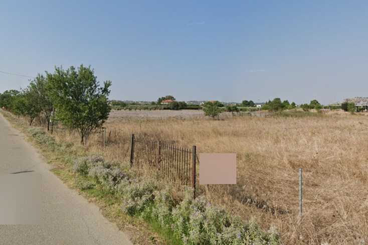Realty photo 1