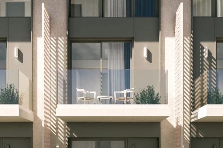 Realty photo 3