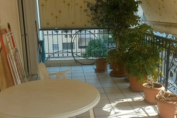 Realty photo 2
