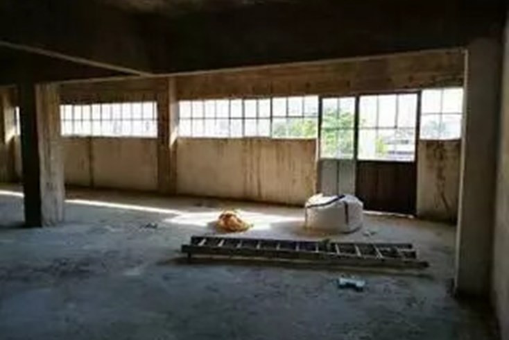 Realty photo 2