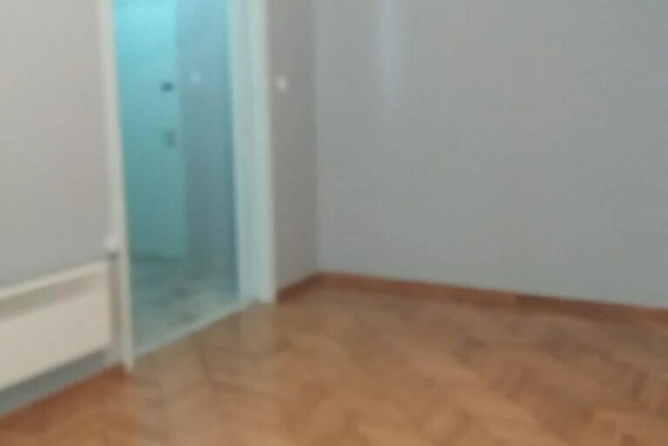 Realty photo 3