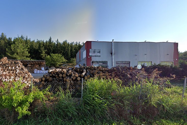 Realty photo 3