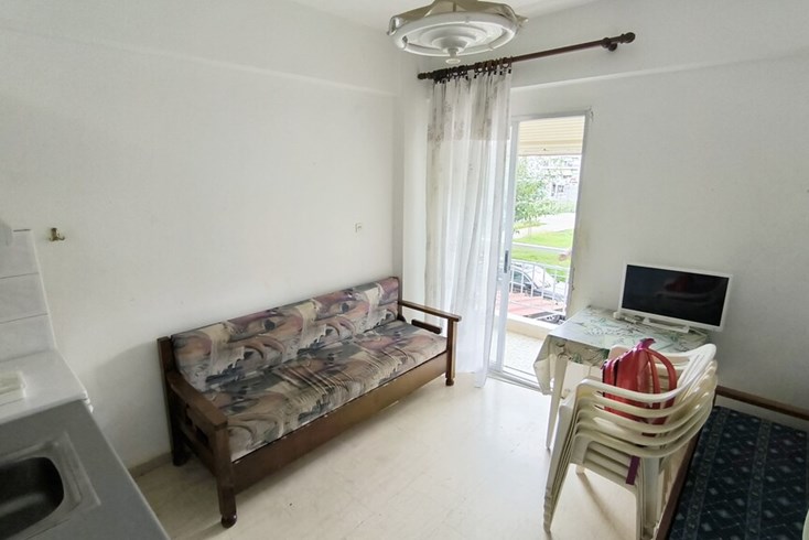 Realty photo 2